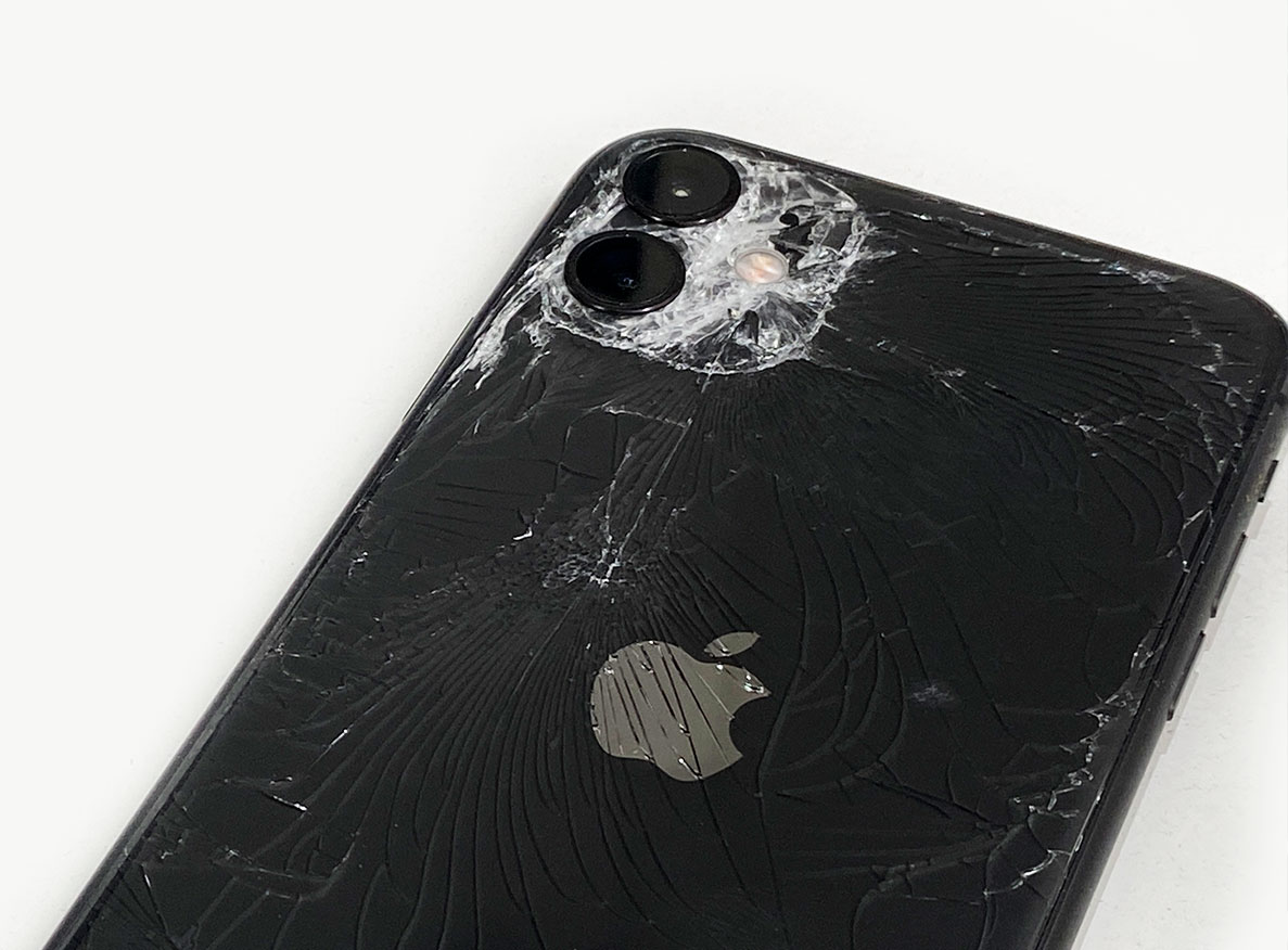 IPHONE11_GLASS_QUEBRADO_TECNICOMAC